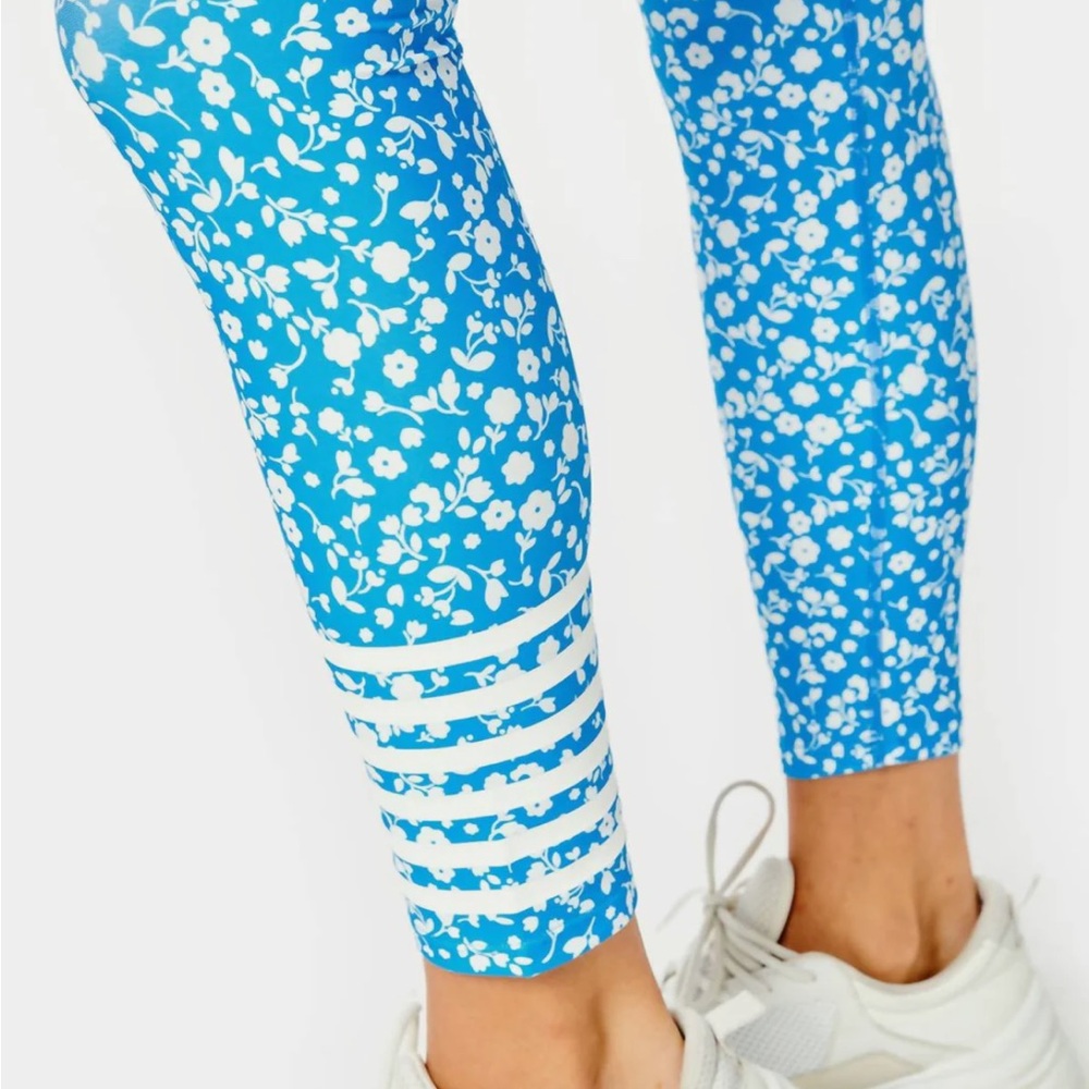 Addison Bay Blue and White Patterned Leggings - Picture 2 of 6